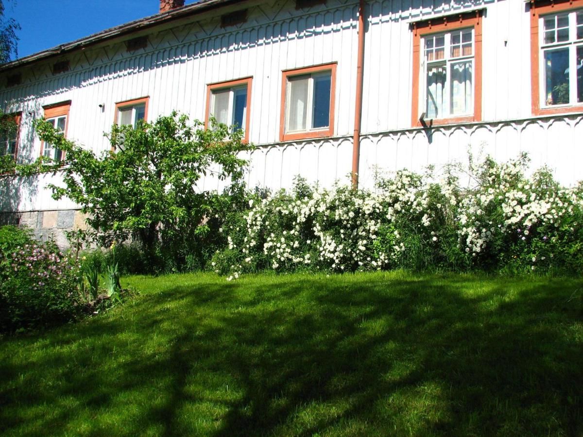 Отели типа «постель и завтрак» Koulutintti B&B Punkalaidun-25